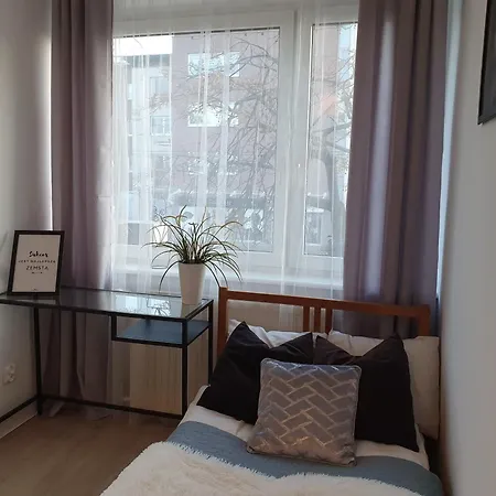 Orlowo - Plac Gornoslaski 1 Privatunterkunft Gdynia